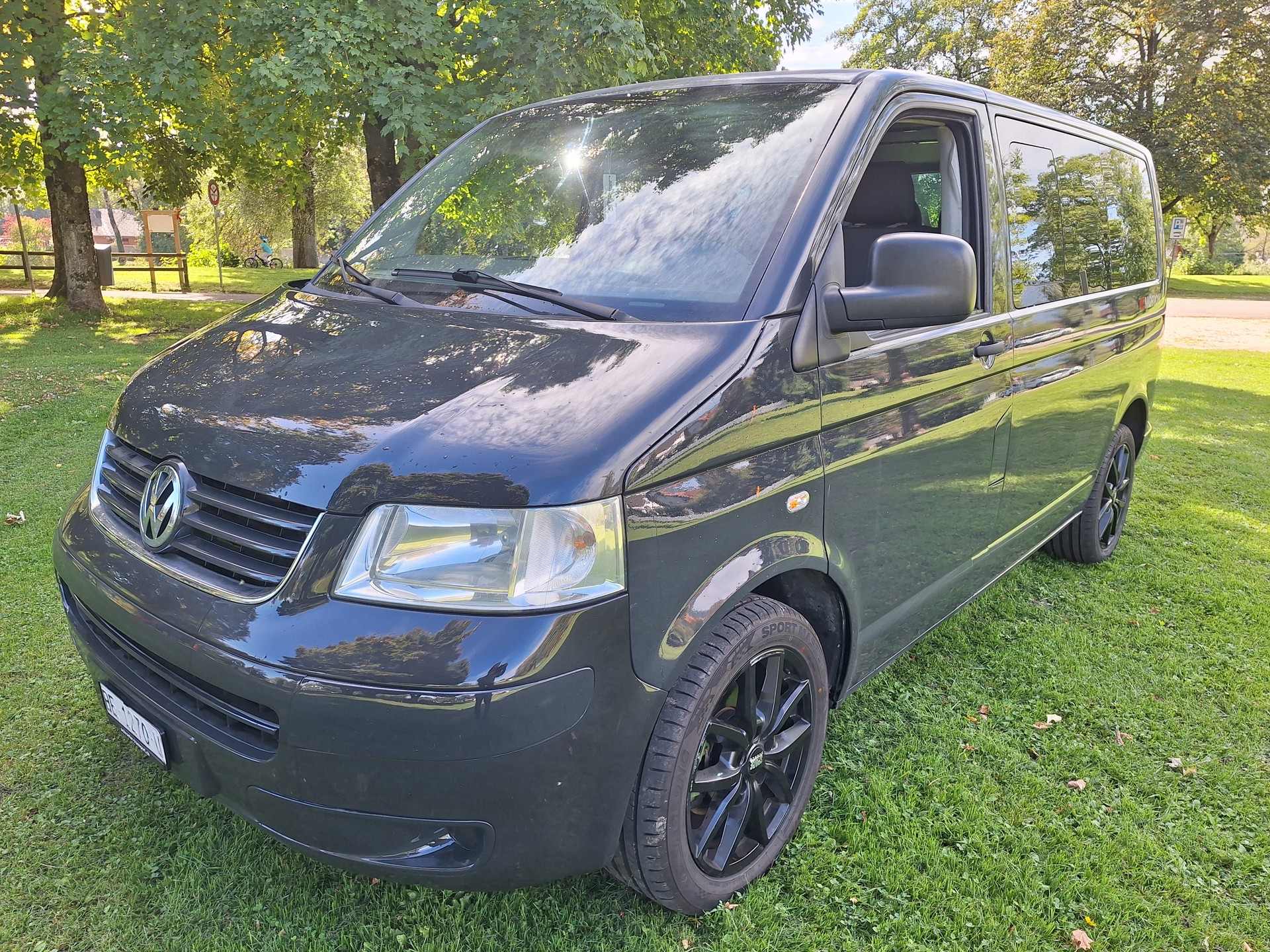 VW T5 Caravelle Comfort 2.5TDI PD 4M-image-1