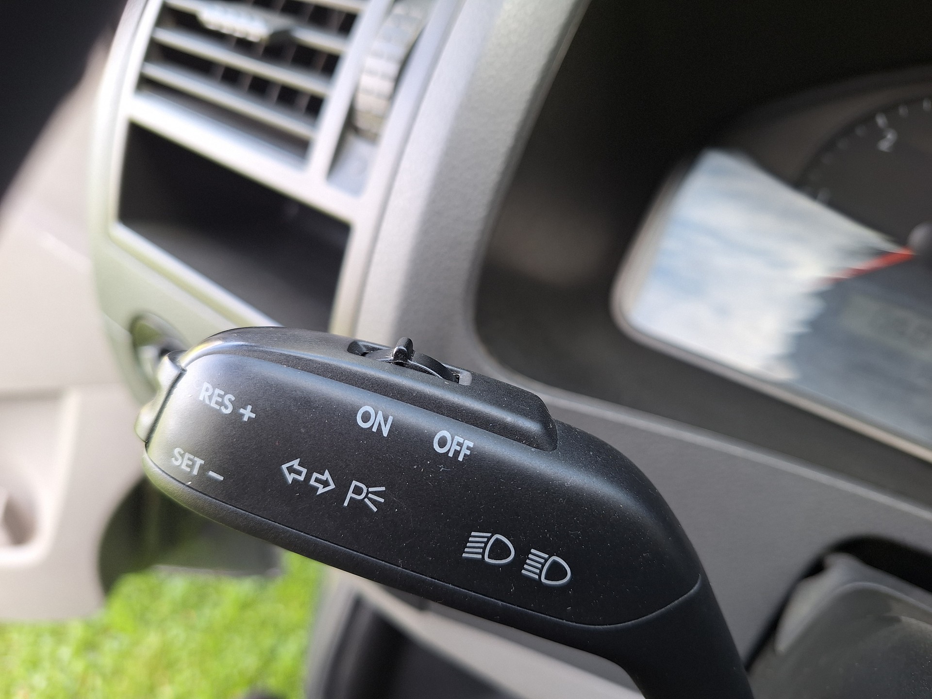 VW T5 Caravelle Comfort 2.5TDI PD 4M-image-12