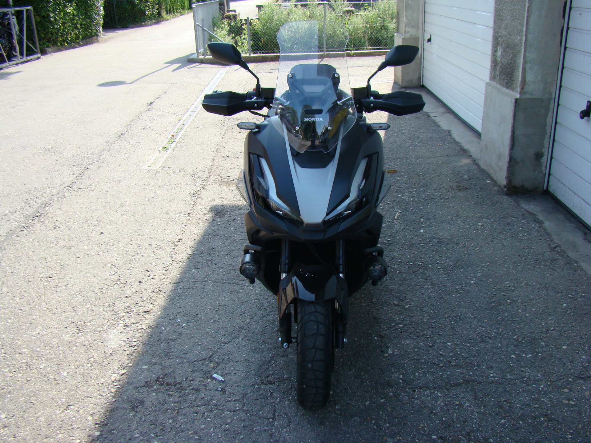 HONDA ADV 350-image-4