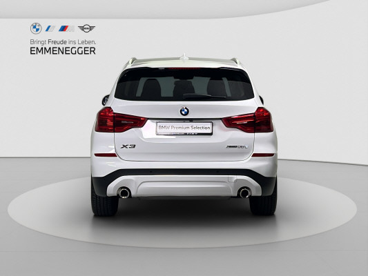 BMW X3 xDrive 30e-image-3