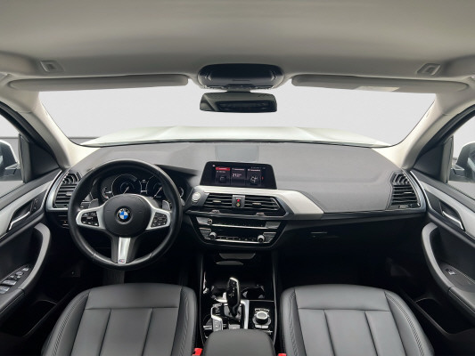 BMW X3 xDrive 30e-image-10