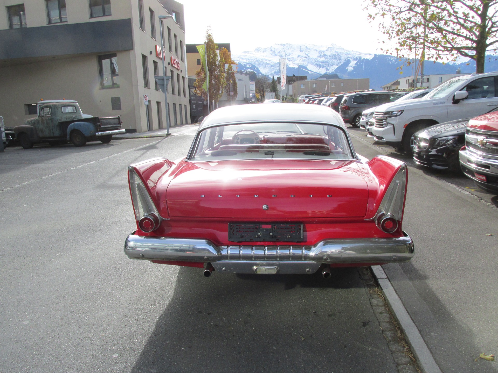 PLYMOUTH Savoy-image-5