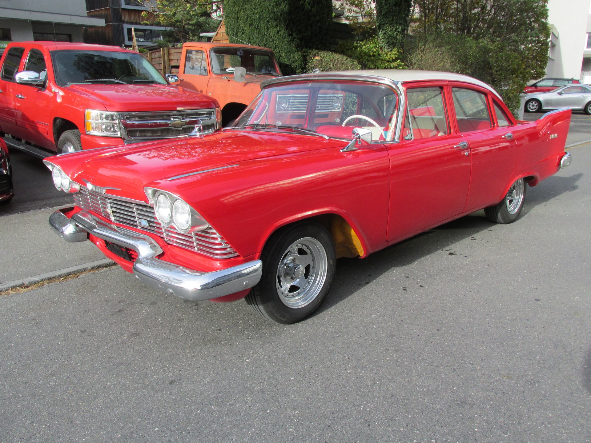 PLYMOUTH Savoy