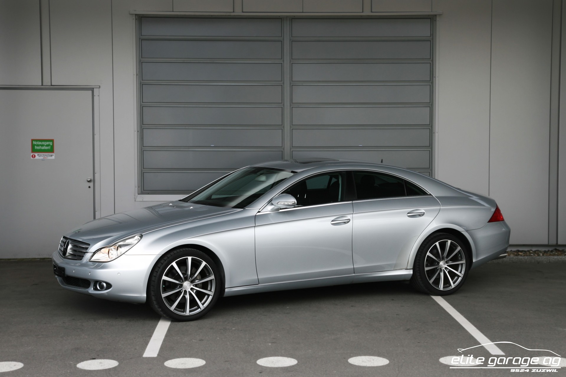 MERCEDES-BENZ CLS 500 7G-Tronic-image-0