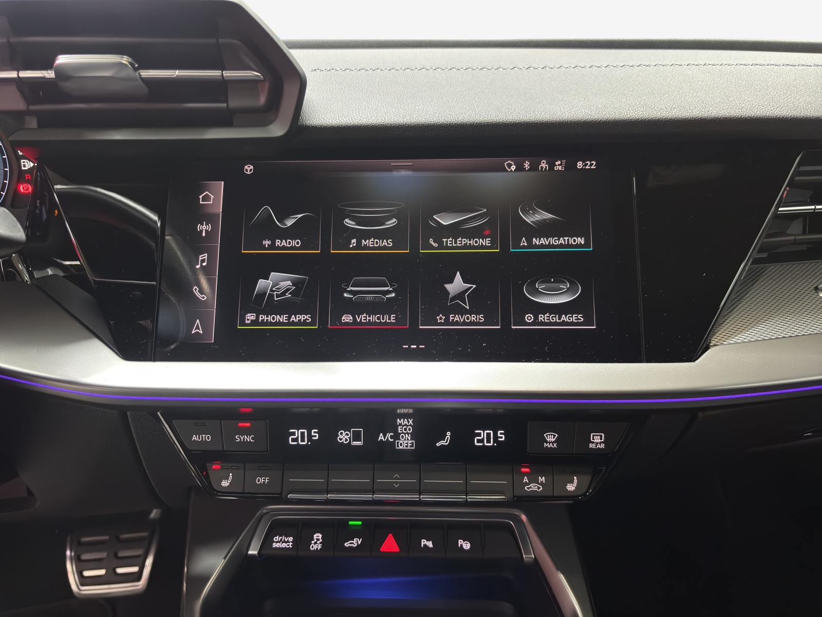 AUDI A3 Sportback 40 TFSI e S line Attraction S-tronic-image-10