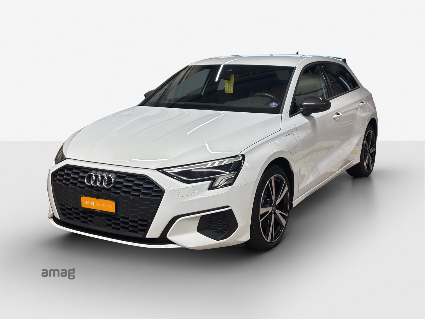 AUDI A3 Sportback 40 TFSI e Attraction S-tronic-image-0