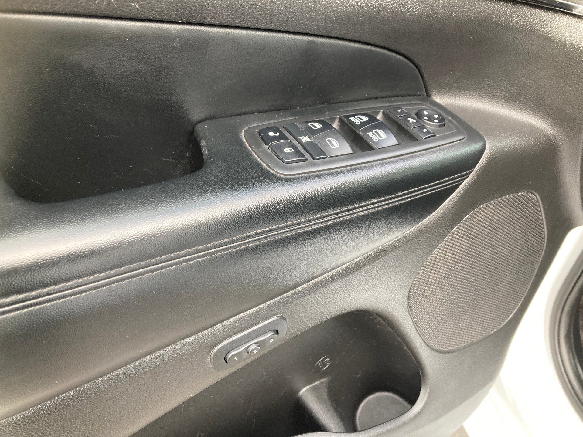 JEEP Grand Cherokee 3.0 CRD S-Limited Automatic-image-12