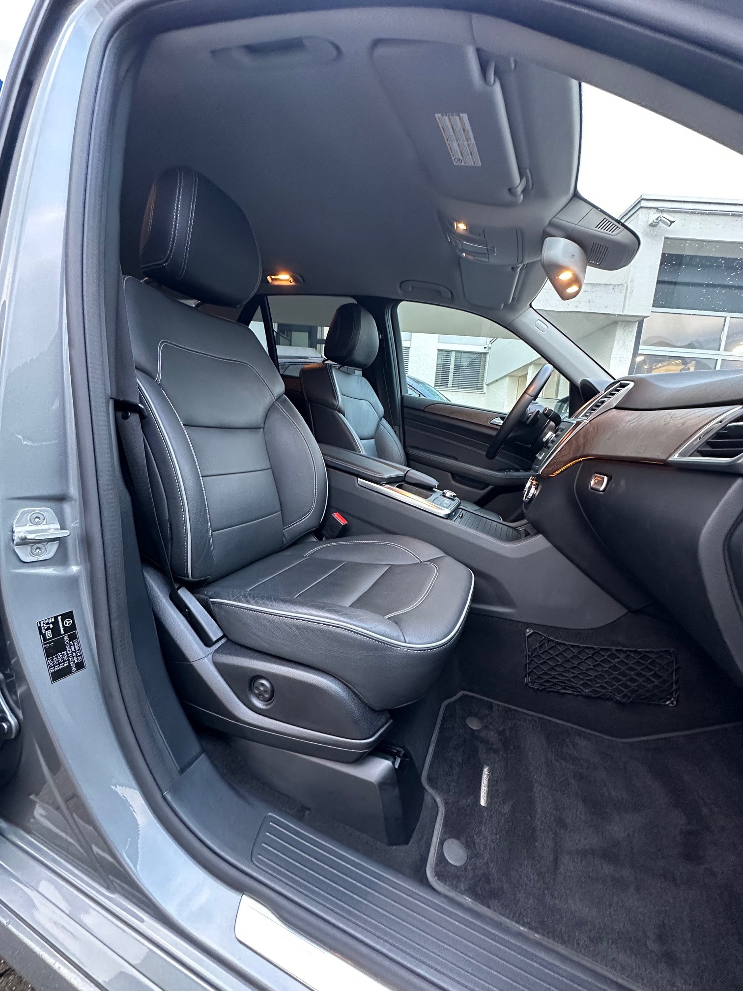 MERCEDES-BENZ ML 350 BlueTEC Executive 4Matic 7G-Tronic -AMG Line-image-4