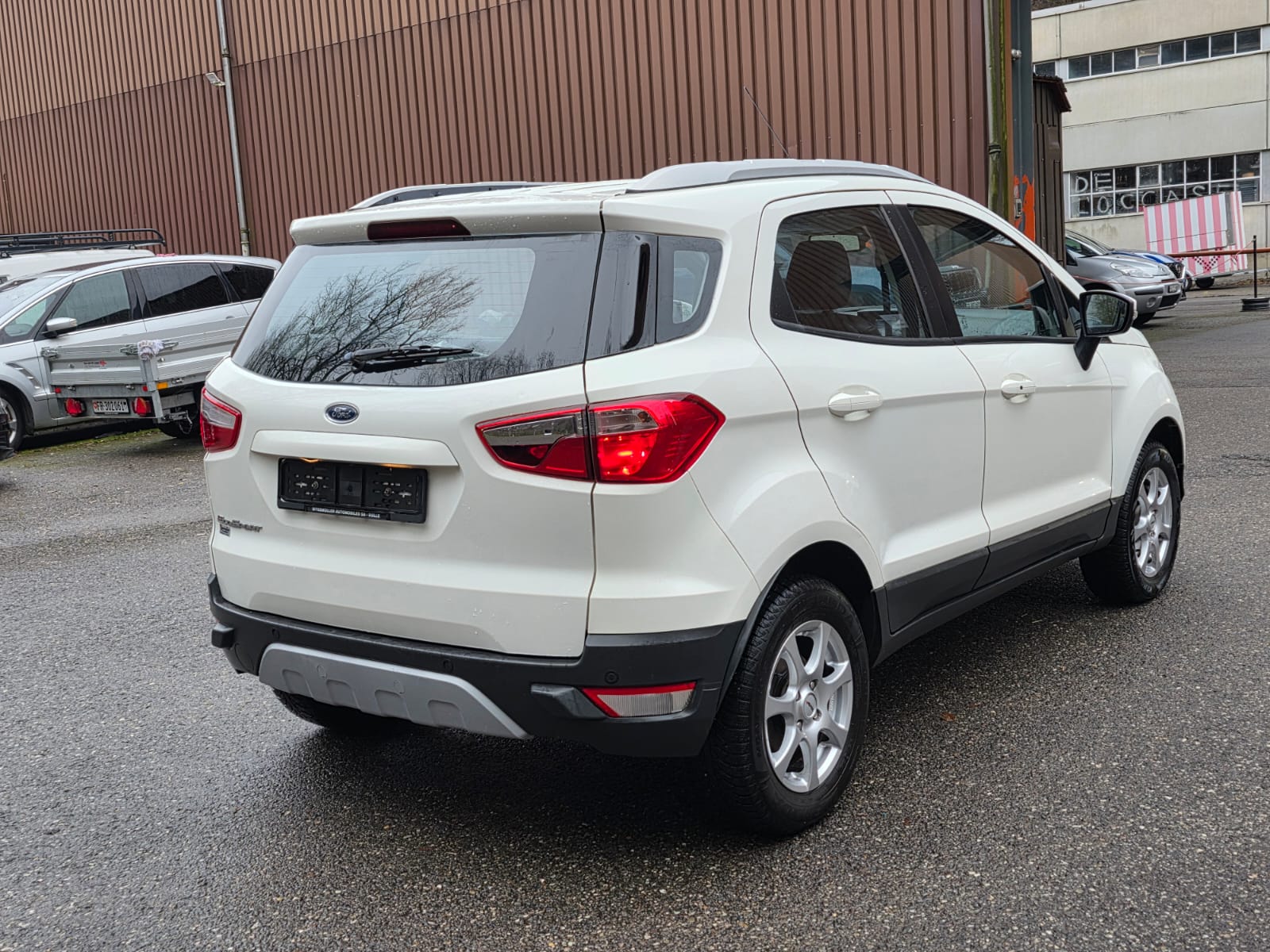FORD EcoSport 1.5 Titanium PowerShift-image-3