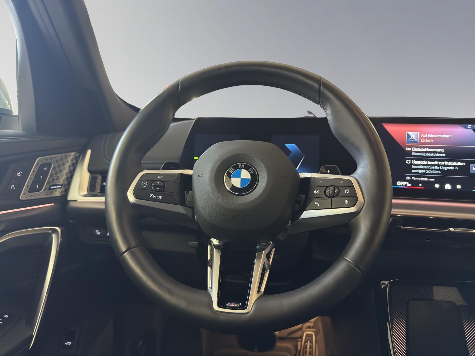 BMW X1 23i xDrive M-SportPaket-image-8