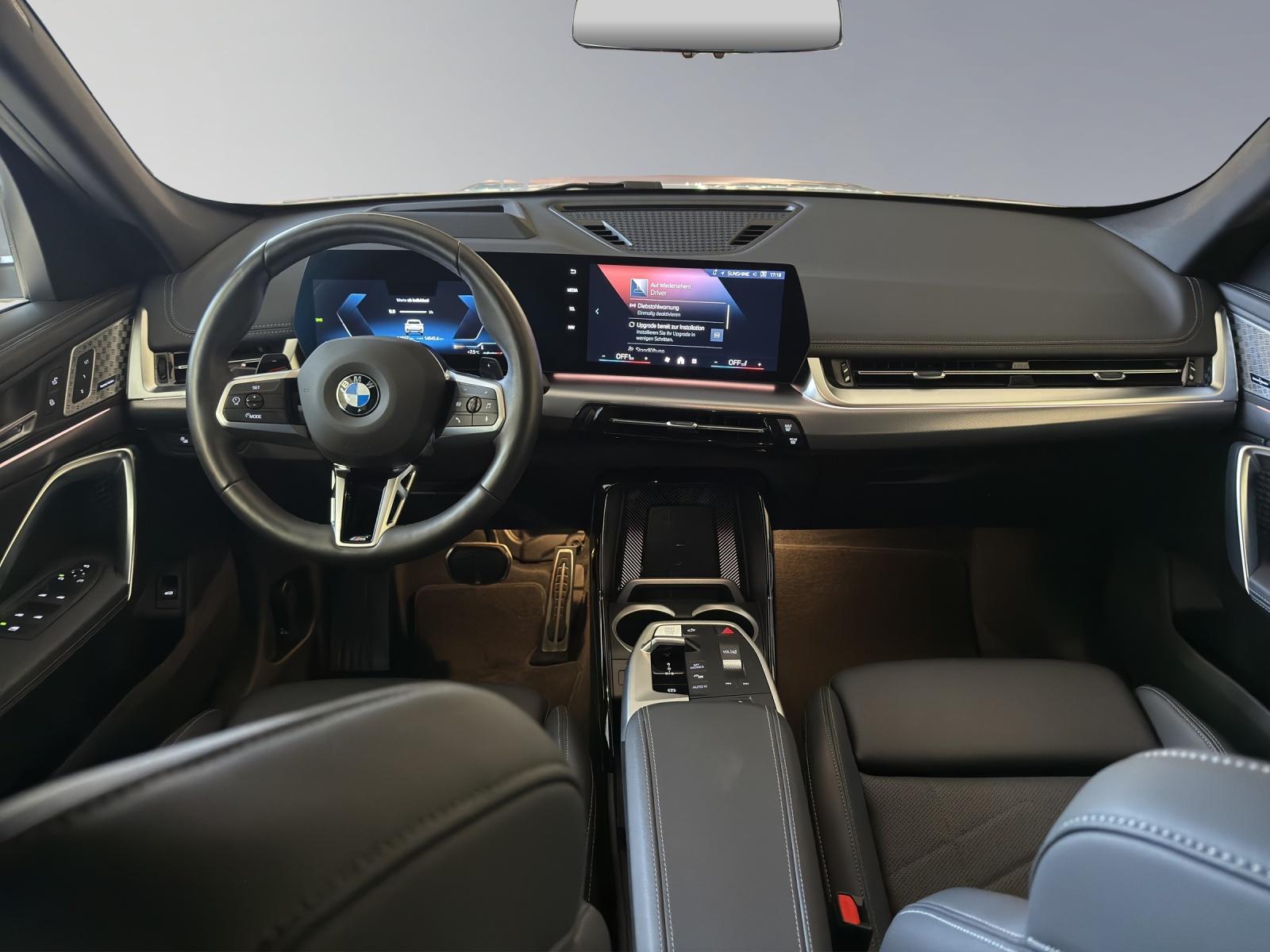 BMW X1 23i xDrive M-SportPaket-image-9