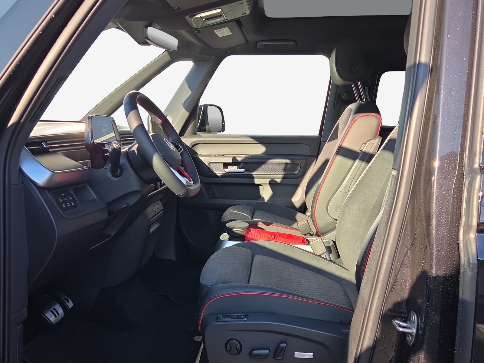 VW ID.Buzz LWB GTX 4 Motion-image-7