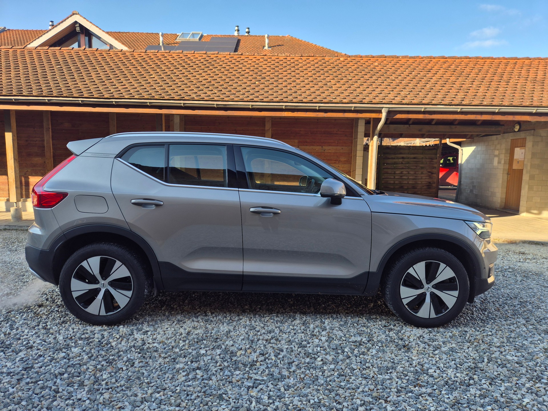 VOLVO XC40 T5 TwE Inscription DCT-image-4