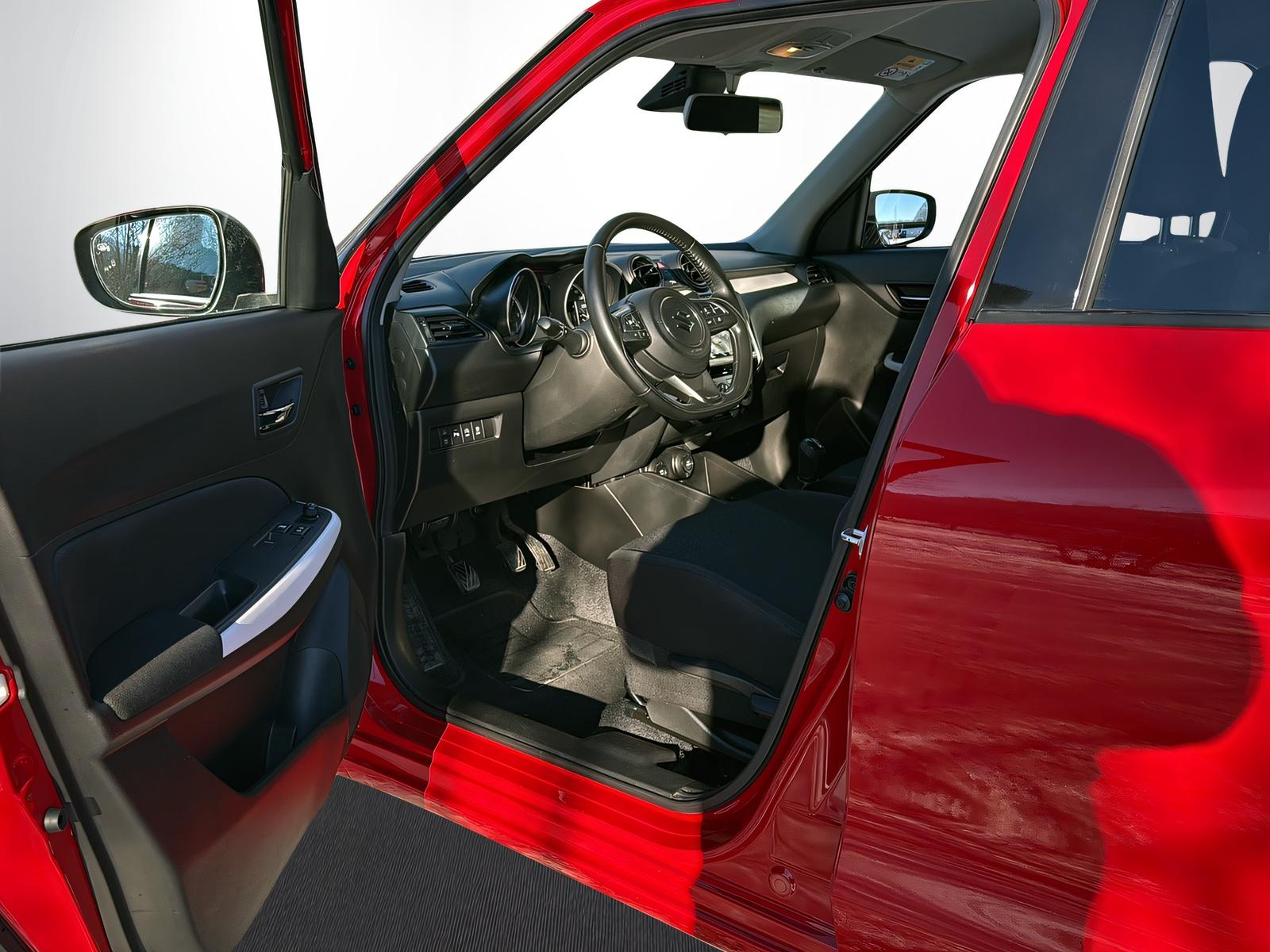 SUZUKI Swift 1.2 Compact+ Hybrid 4x4-image-6
