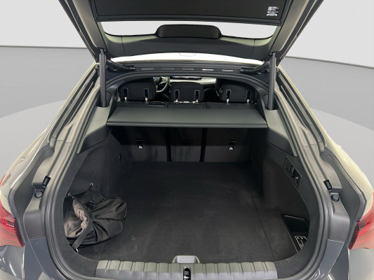 BMW i4 xDrive 40 M Sport Pro-image-12
