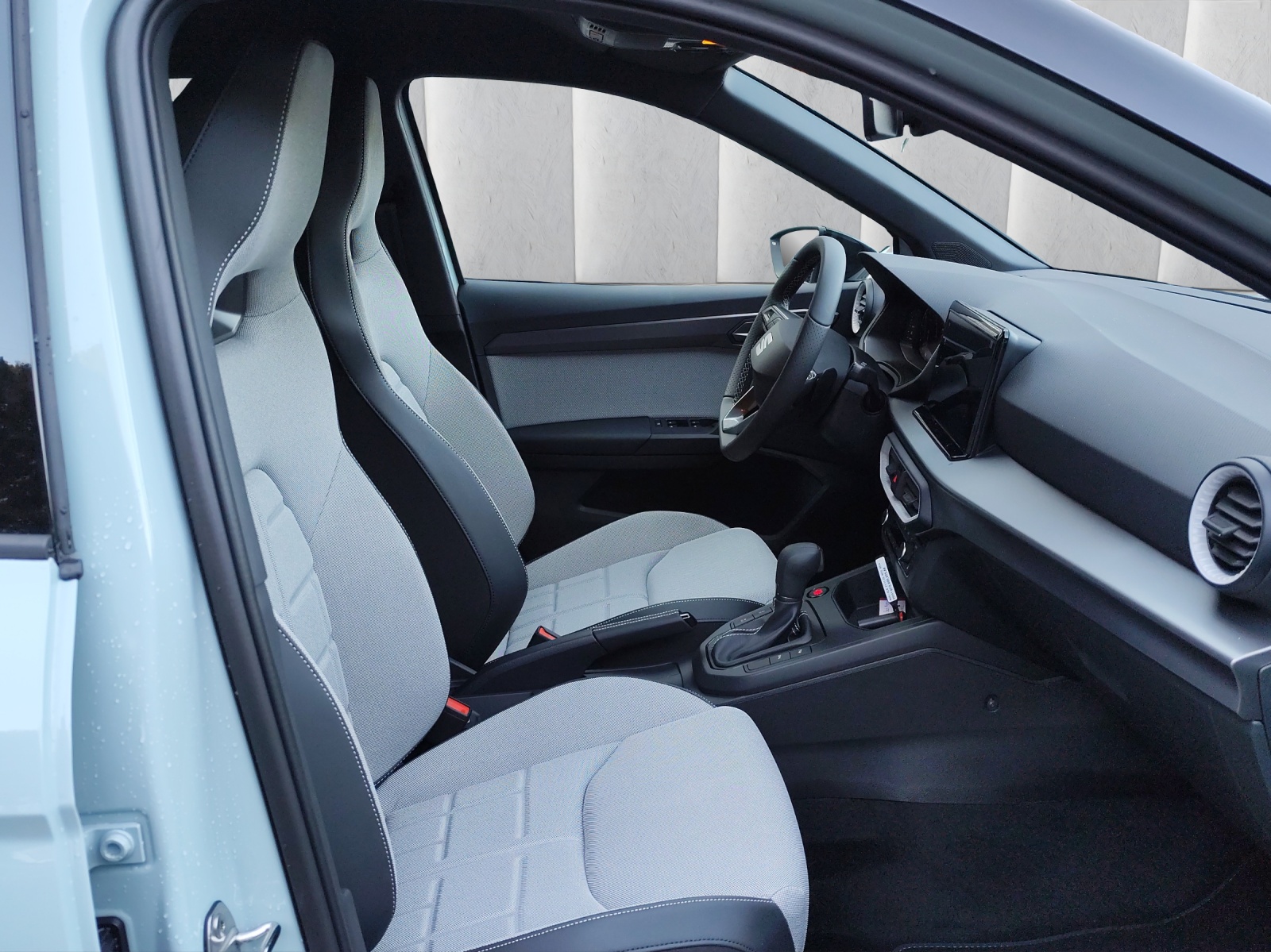 SEAT Arona 1.5 Eco TSI FR DSG-image-8