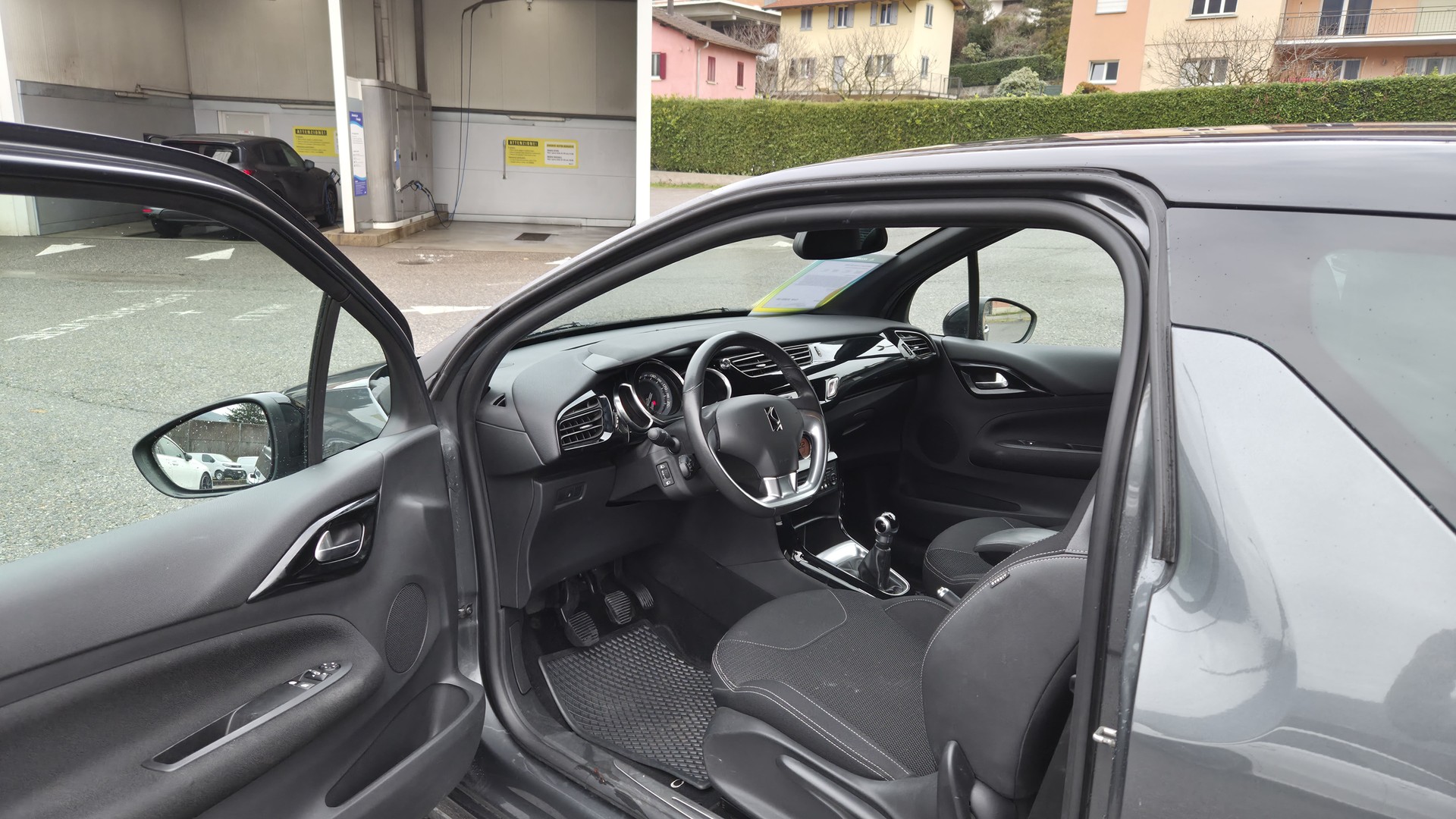 DS AUTOMOBILES DS3 1.2 VTi Eye Tech-image-11