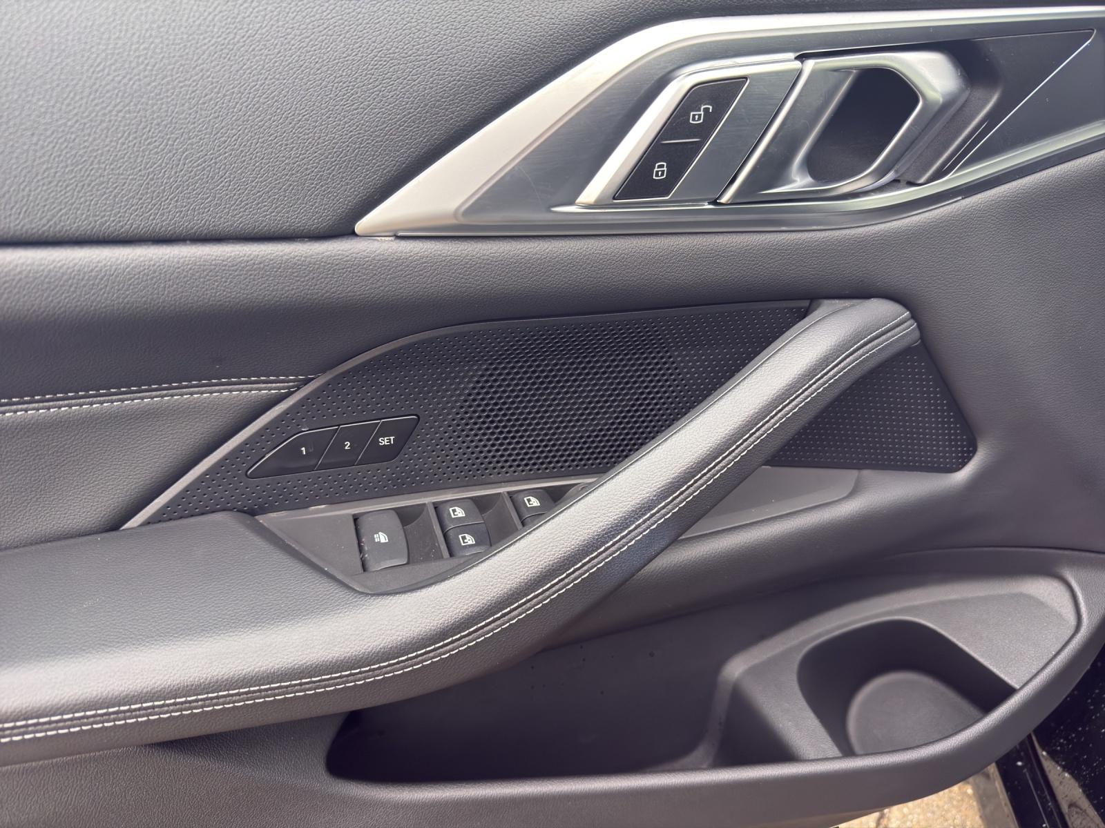 BMW 430i xDrive Cabrio Modell M Sport-image-18