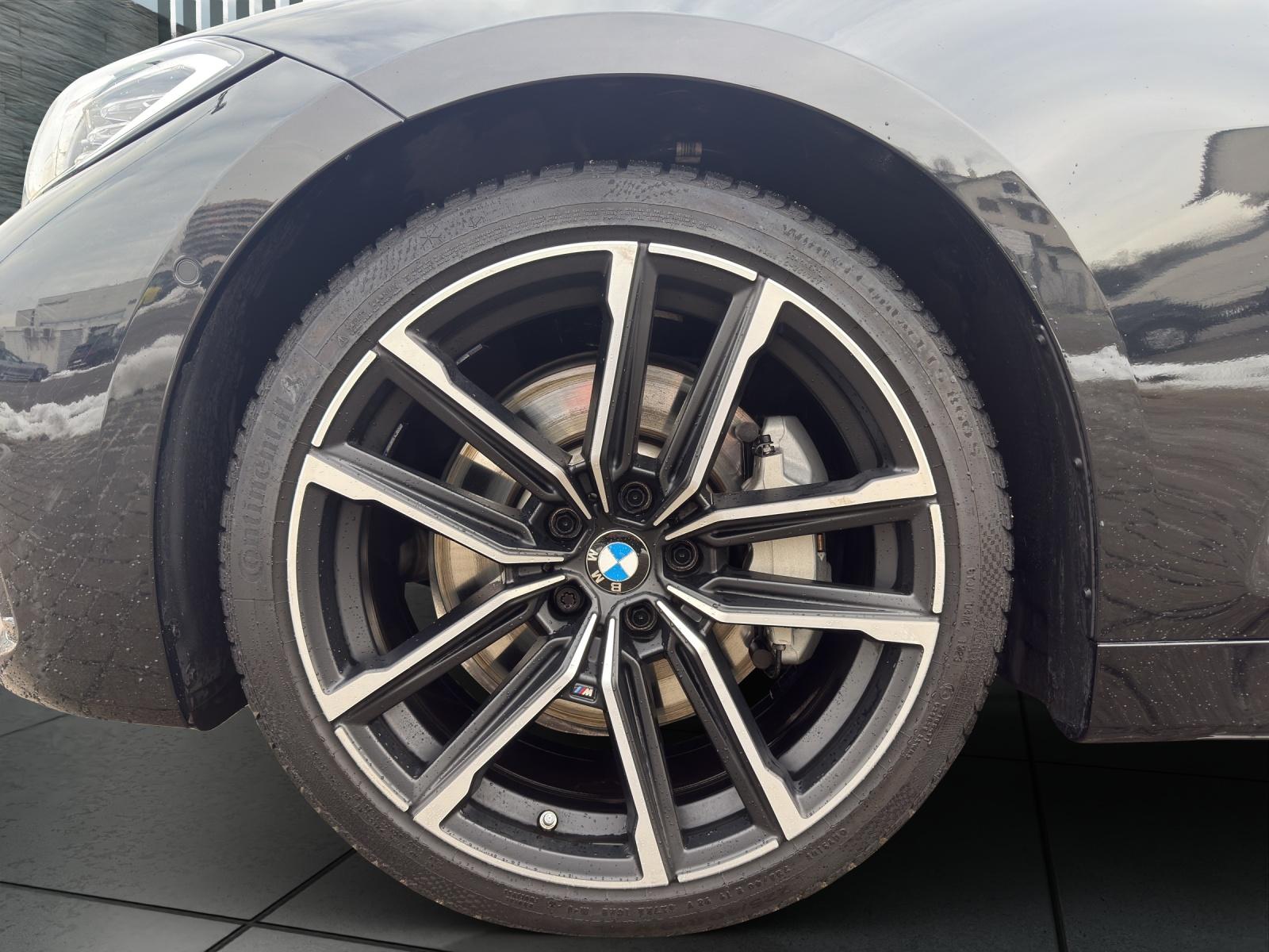 BMW 430i xDrive Cabrio Modell M Sport-image-8