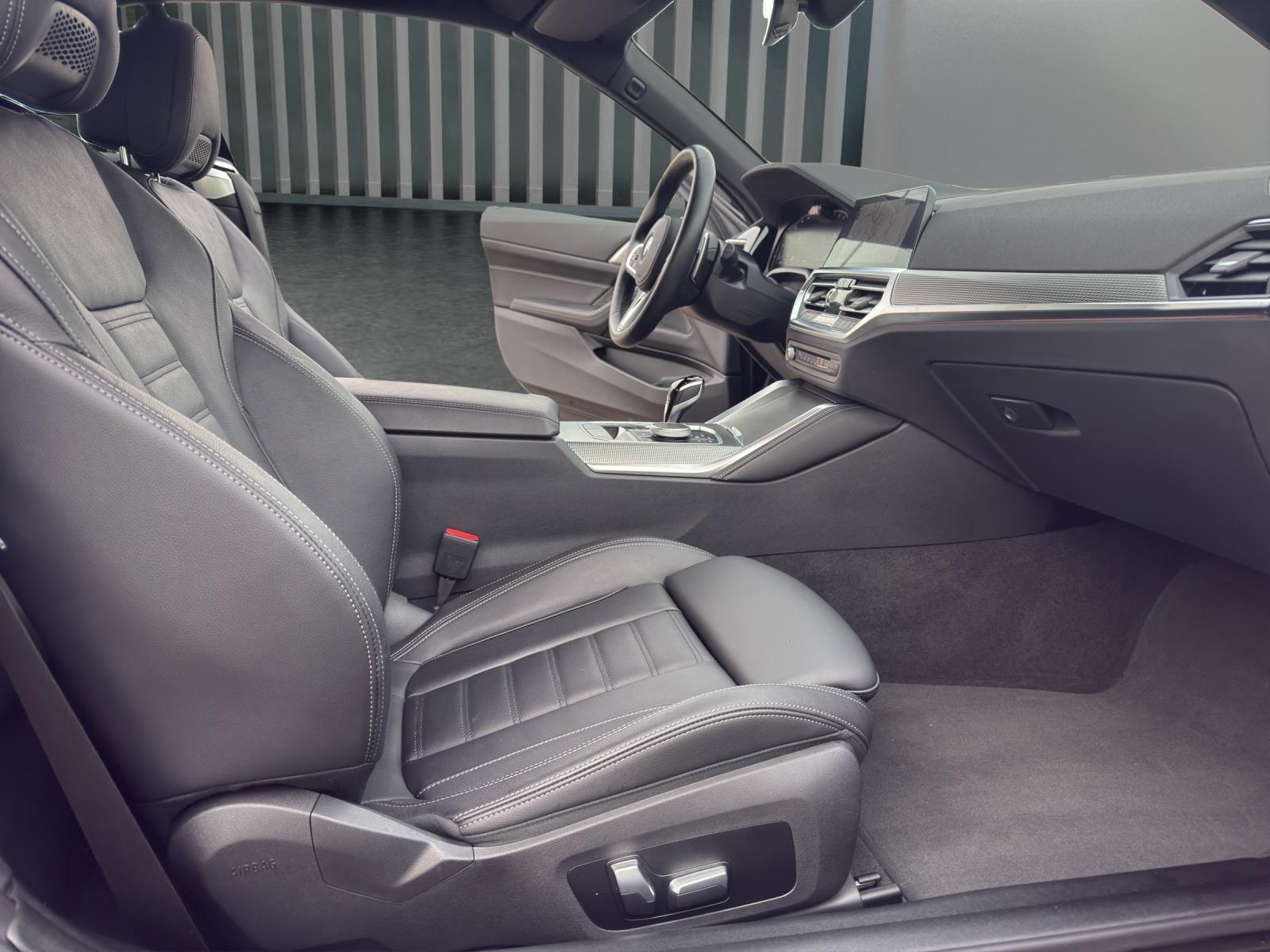 BMW 430i xDrive Cabrio Modell M Sport-image-14