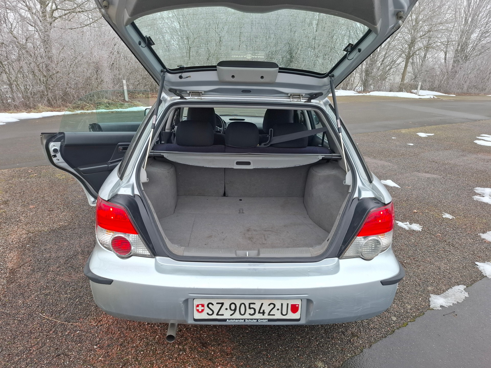 SUBARU Impreza 1.6 Cool-image-8