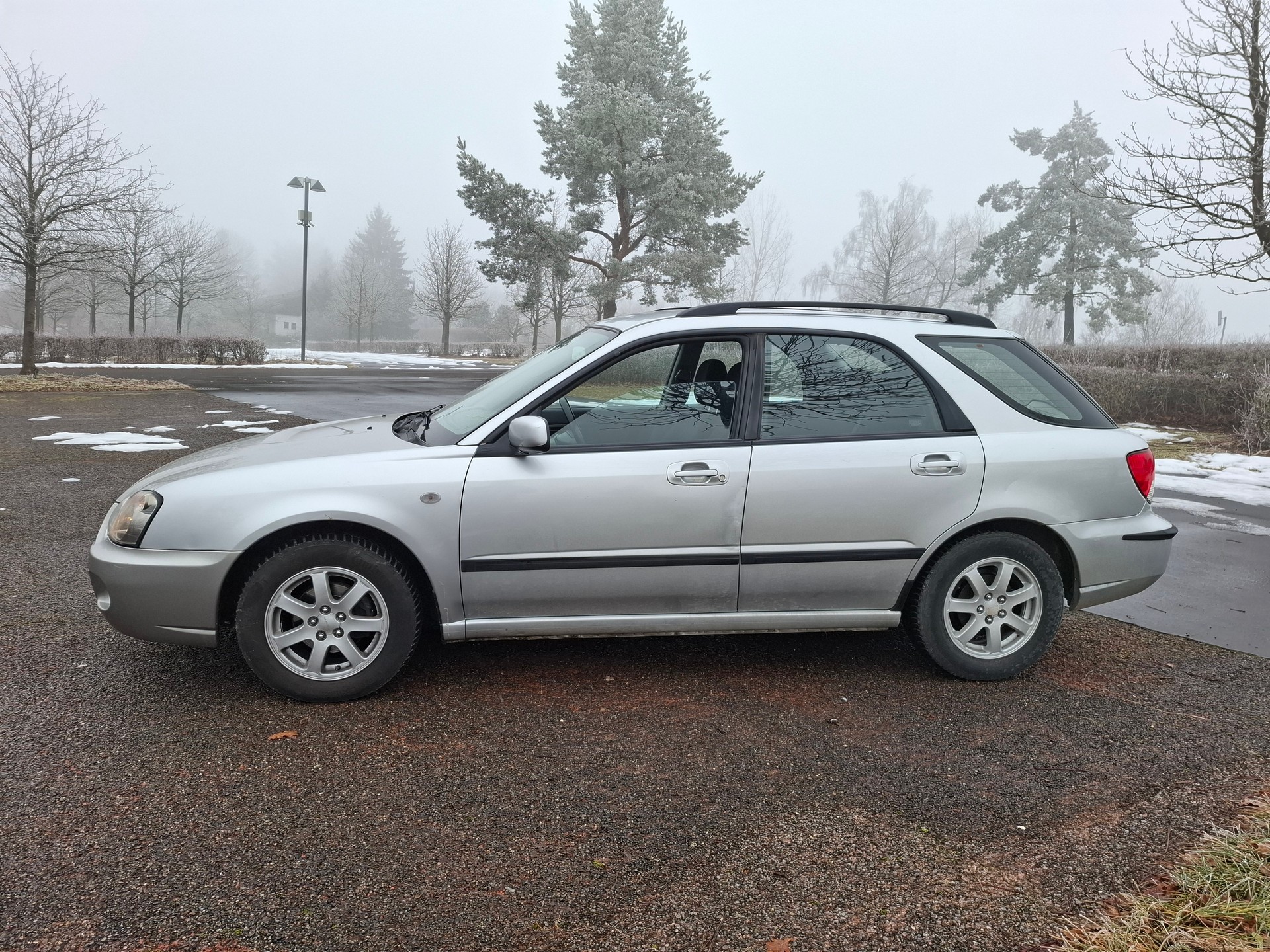 SUBARU Impreza 1.6 Cool-image-3