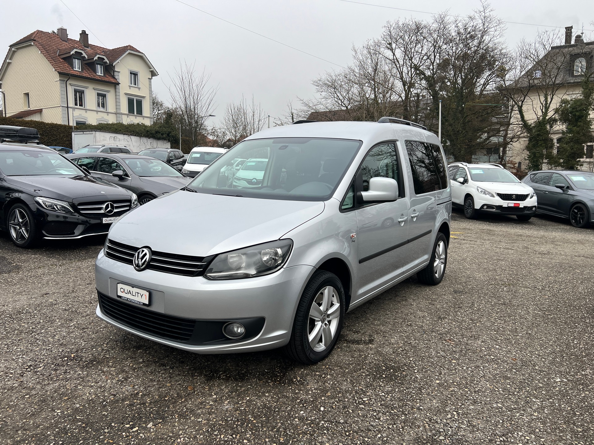 VW Caddy 2.0 TDI CR Comfortline DSG-image-7