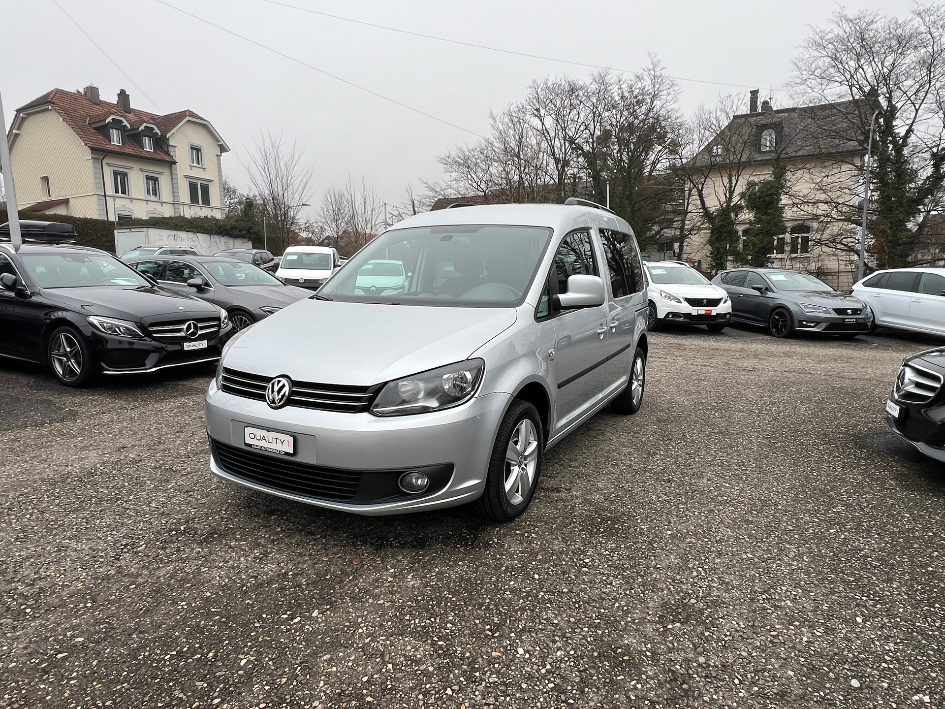 VW Caddy 2.0 TDI CR Comfortline DSG-image-1