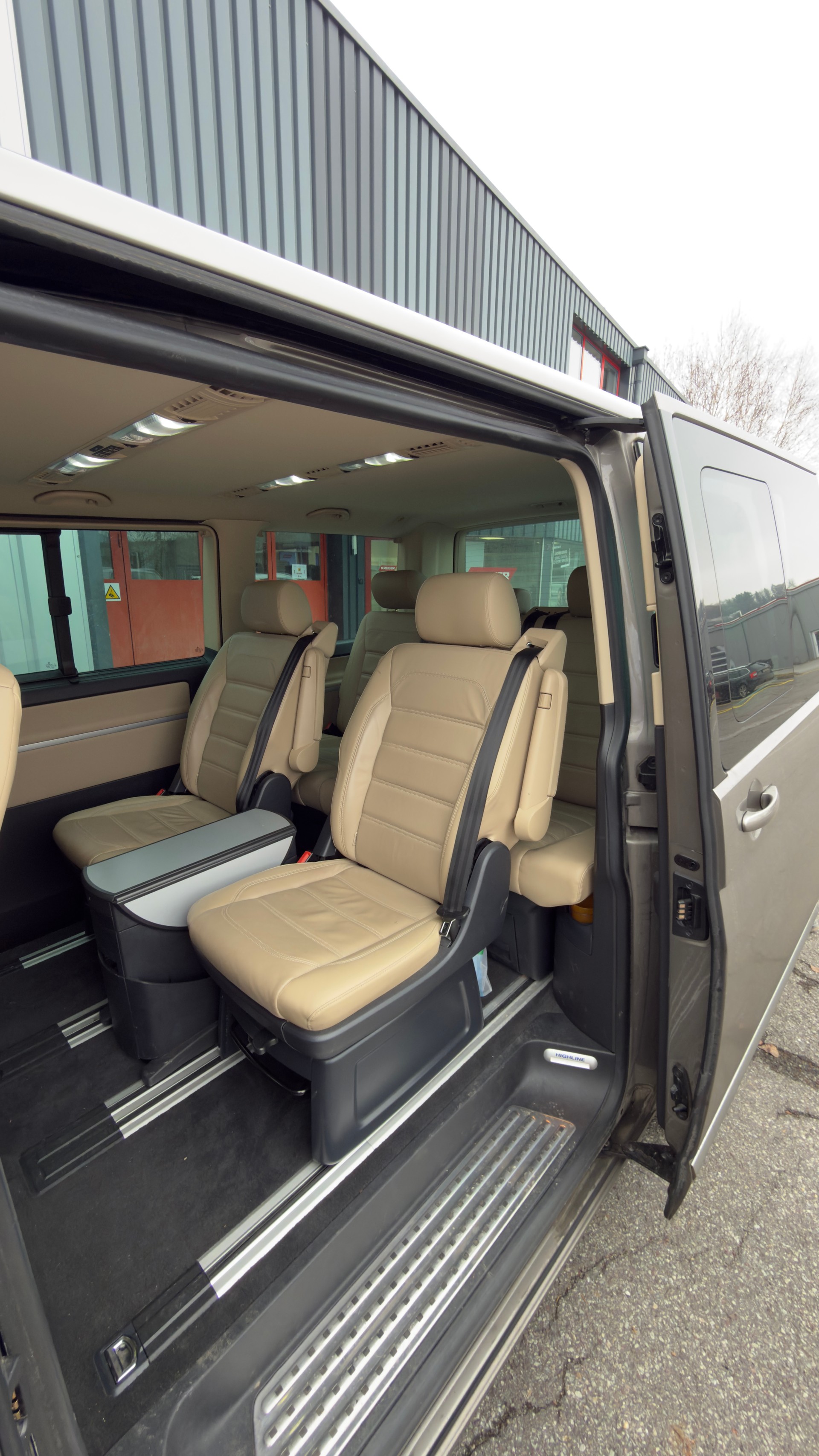 VW T6 Multivan 2.0 Bi-TDI Comfortline 4Motion DSG-image-1
