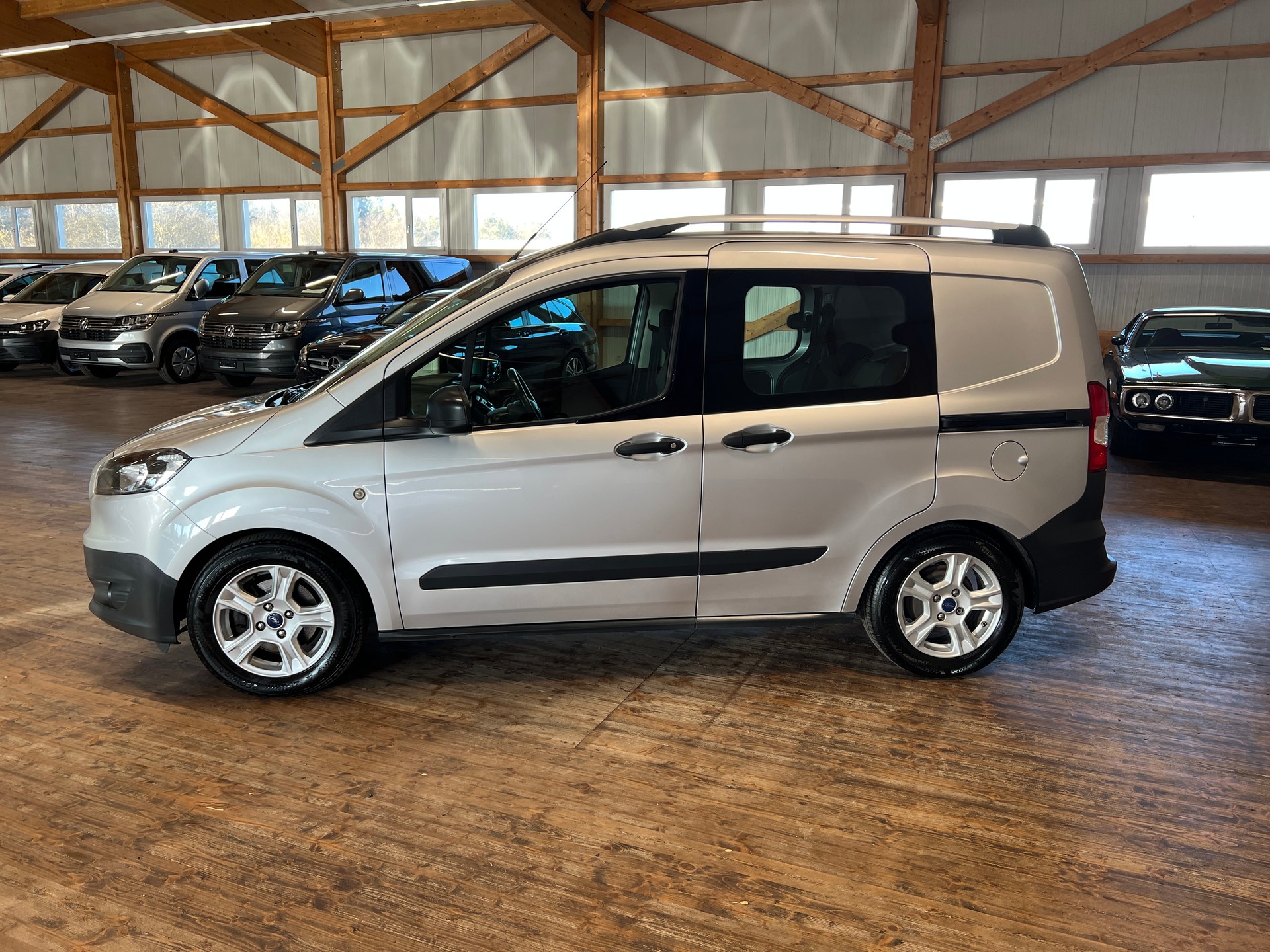 FORD Transit Courier Combi 1.5 TDCi Ambiente-image-7