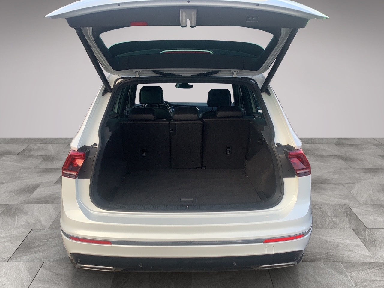 VW Tiguan 2.0TSI Highline 4Motion DSG-image-7