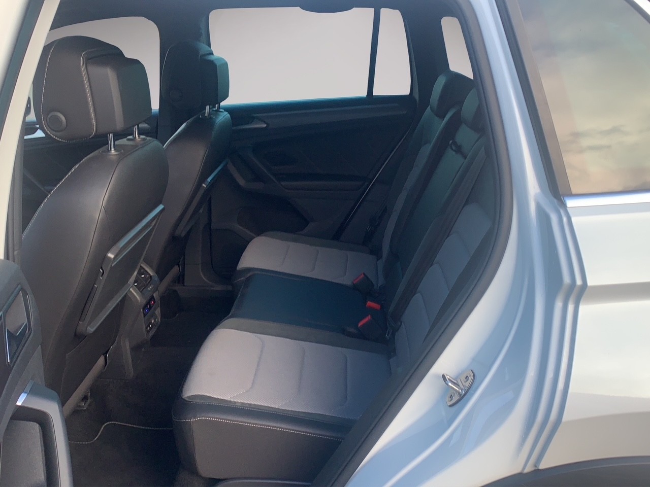 VW Tiguan 2.0TSI Highline 4Motion DSG-image-11