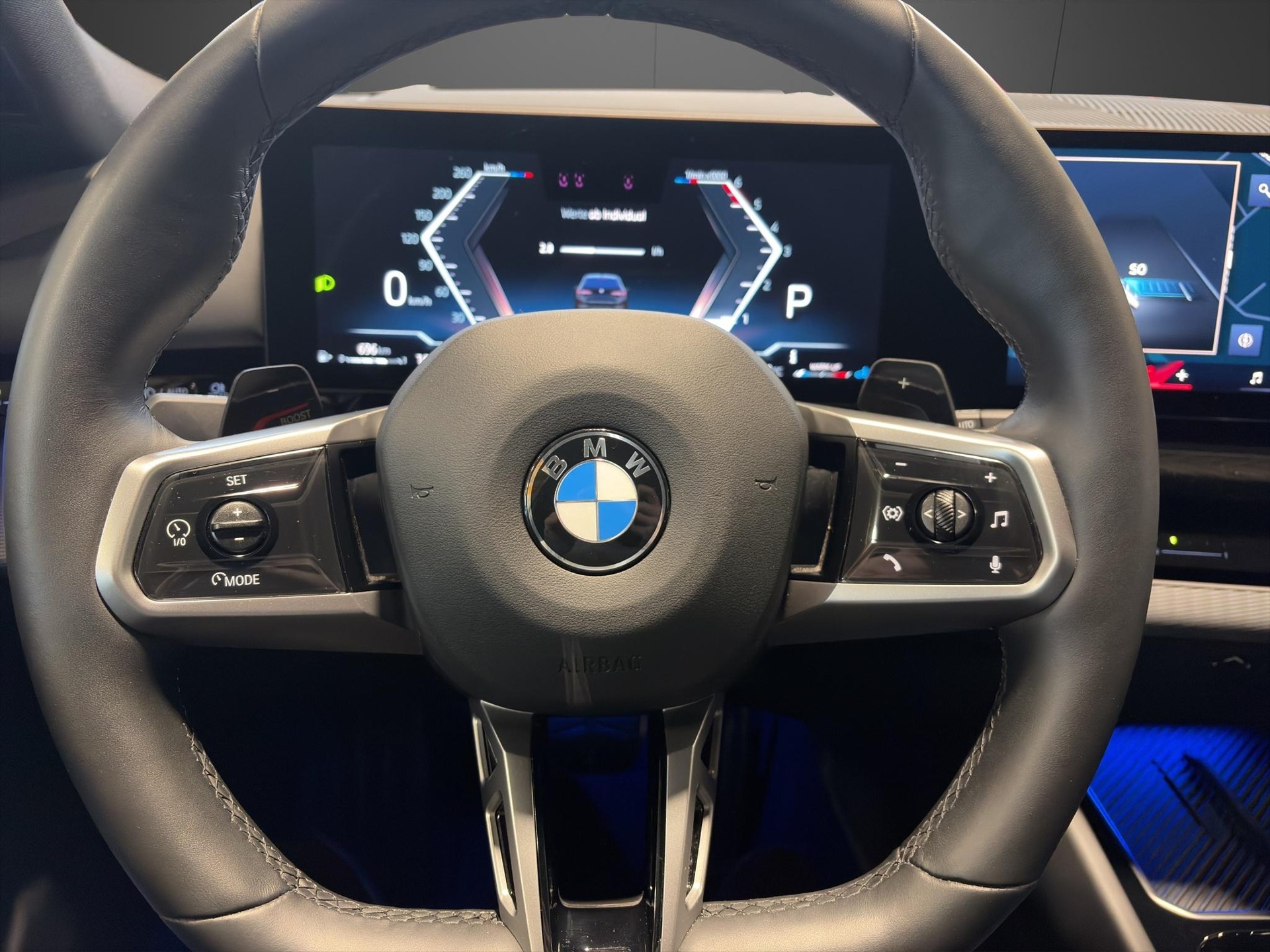 BMW 520d xDrive Touring M Sport-image-12
