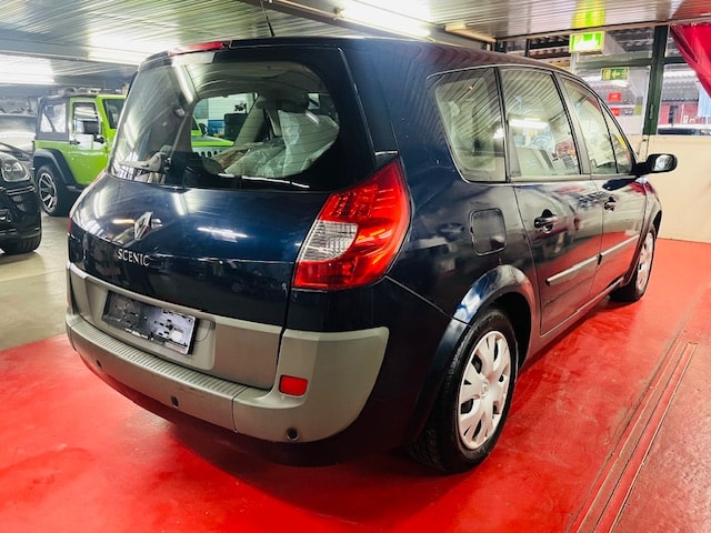 RENAULT Grand Scénic 1.5 dCi Expression-image-14