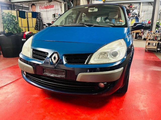 RENAULT Grand Scénic 1.5 dCi Expression-image-0