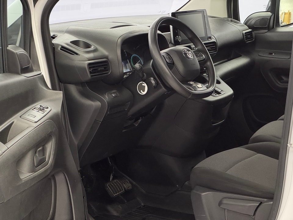 PROACE CITY Van L1 Electric 50 kWh Active