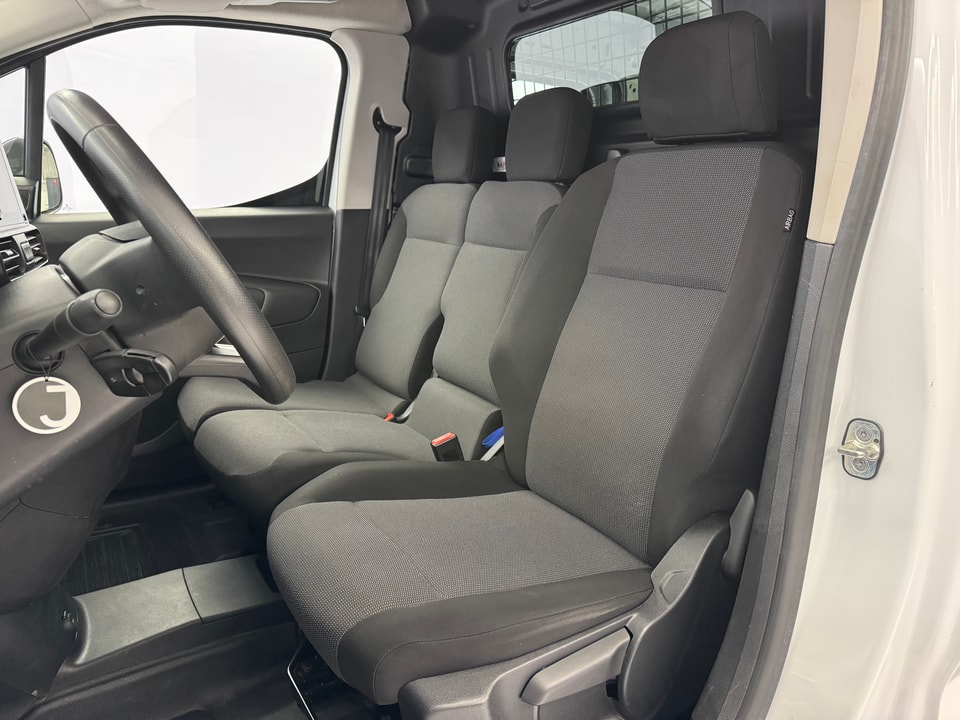 PROACE CITY Van L1 Electric 50 kWh Active