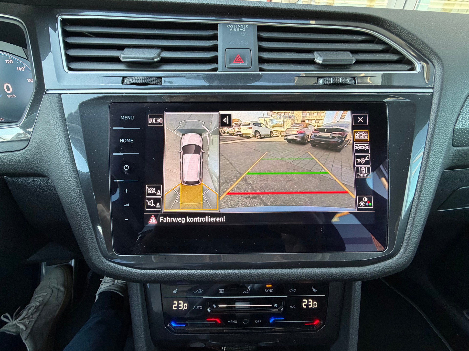 VW Tiguan Allspace 2.0 TDI SCR R-Line 4Motion DSG-image-14