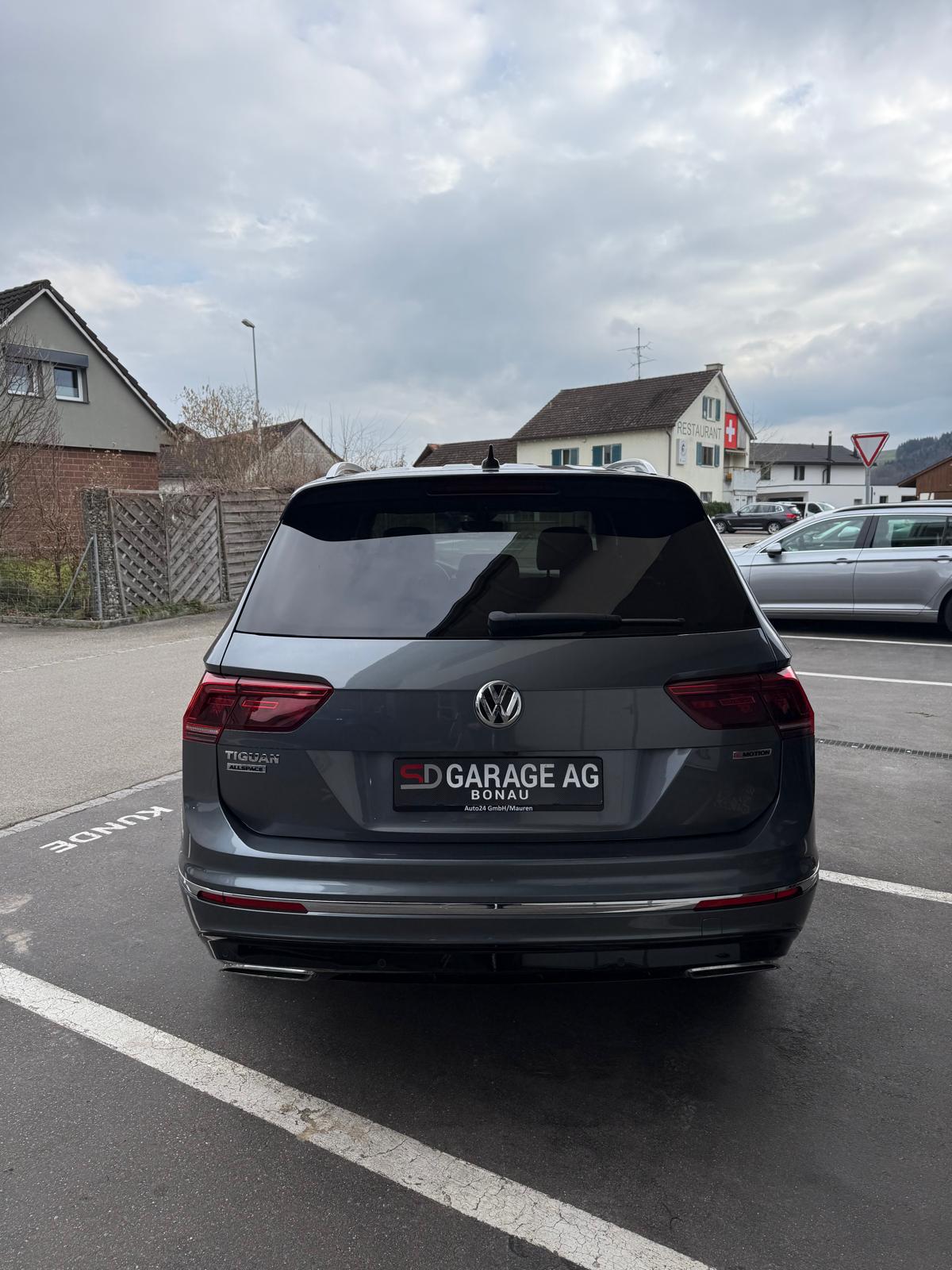 VW Tiguan Allspace 2.0 TDI SCR Highline 4Motion DSG-image-6