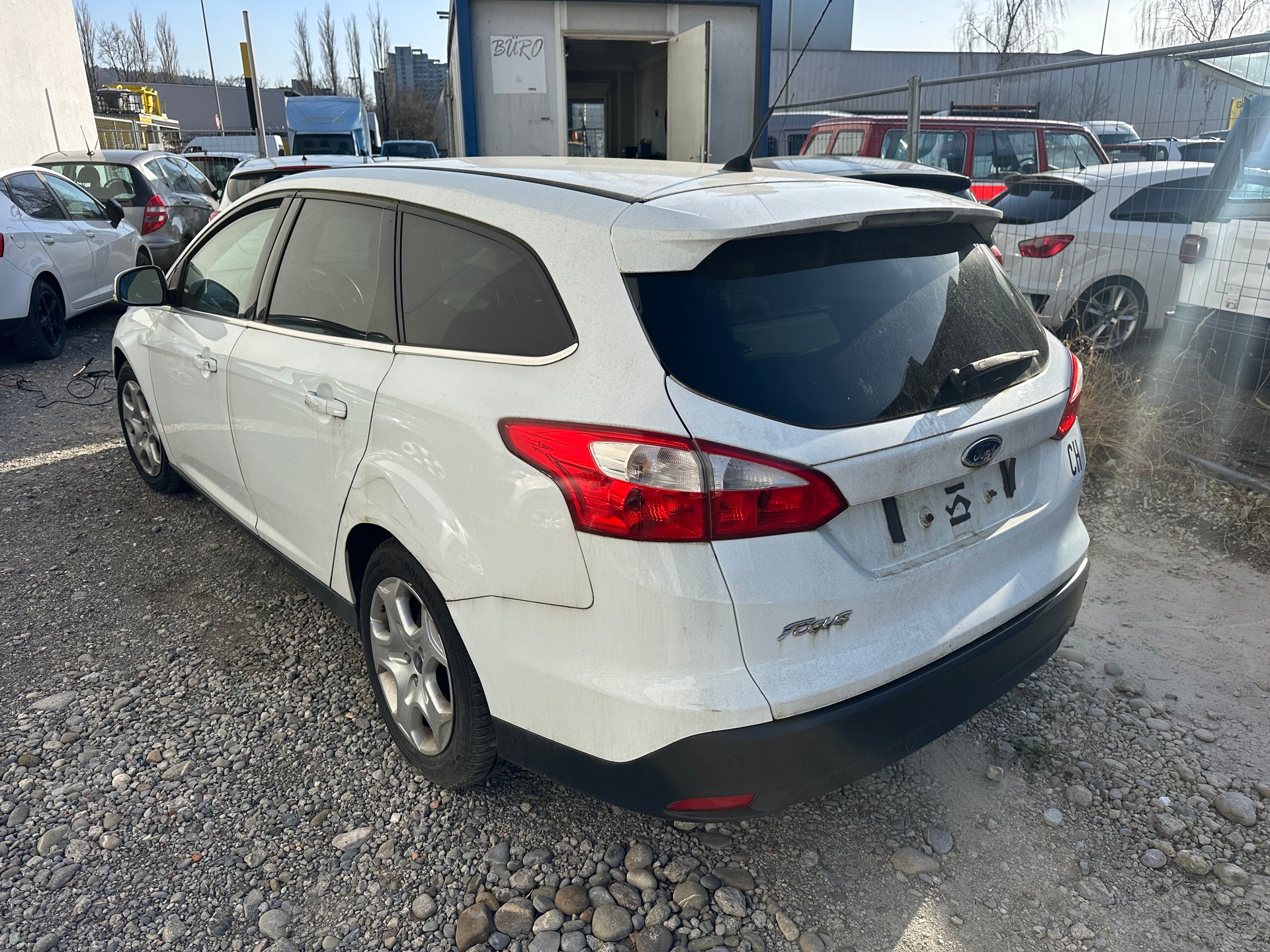 FORD Focus 2.0 TDCi Trend PowerShift-image-1