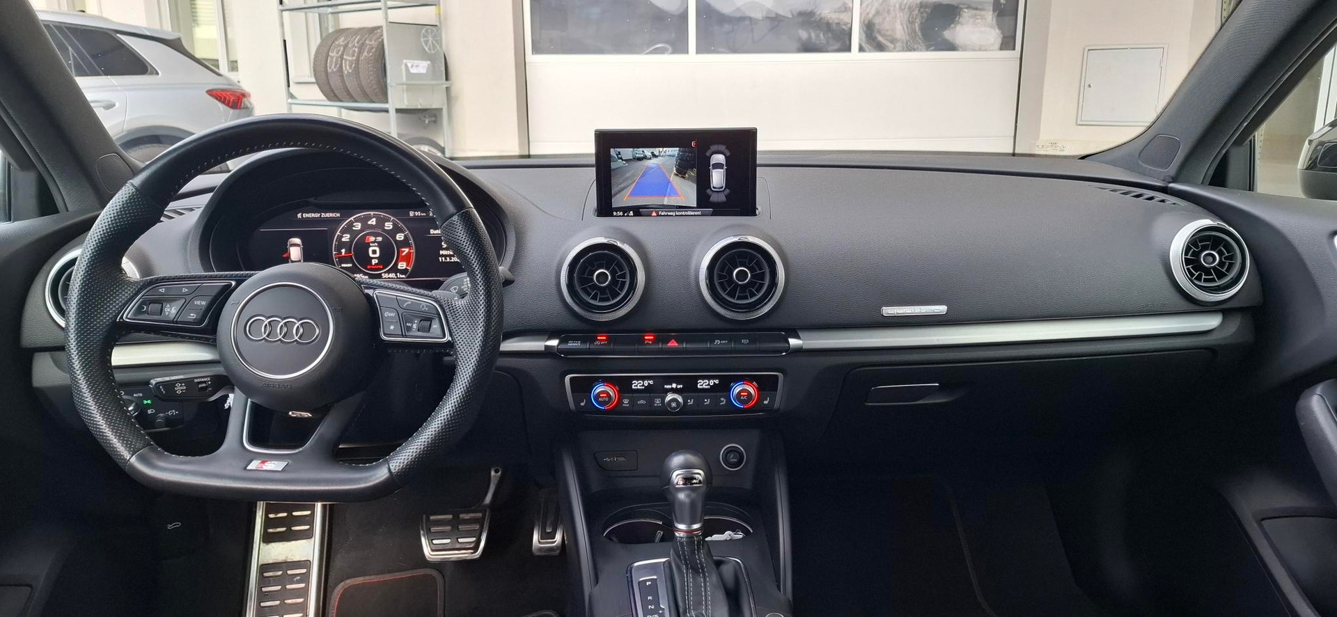 AUDI S3 Sportback 2.0 TFSI quattro S-tronic-image-10