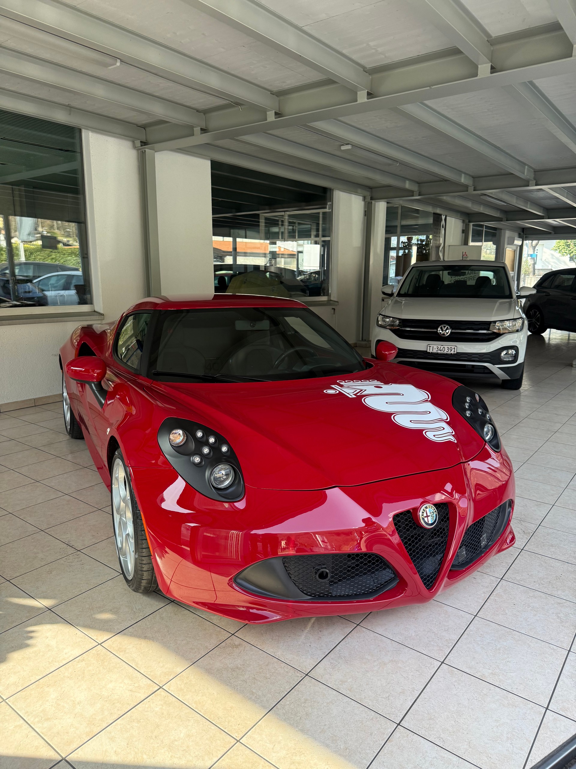 ALFA ROMEO 4C 1750 TBi TCT-image-8