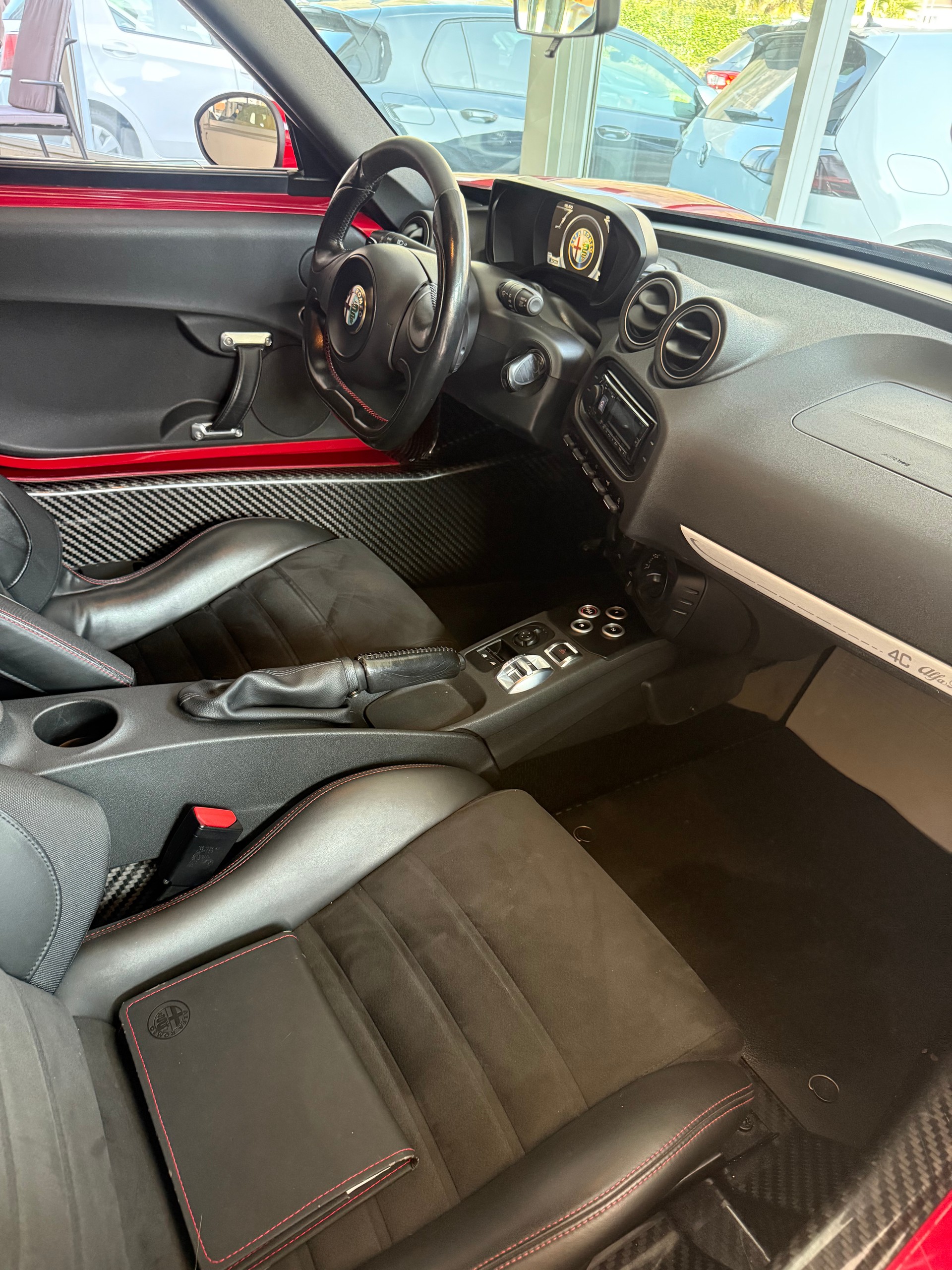 ALFA ROMEO 4C 1750 TBi TCT-image-13