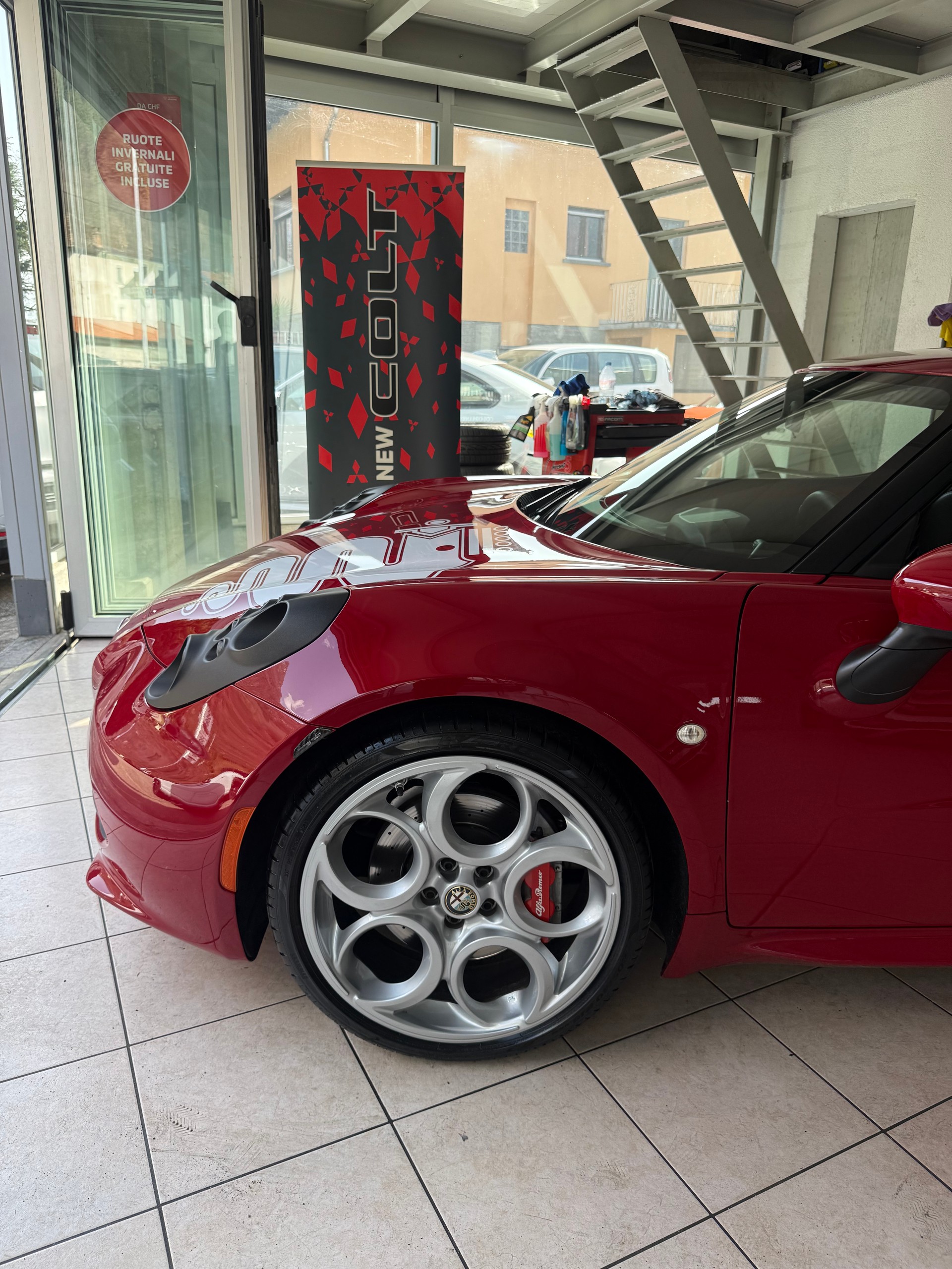 ALFA ROMEO 4C 1750 TBi TCT-image-1