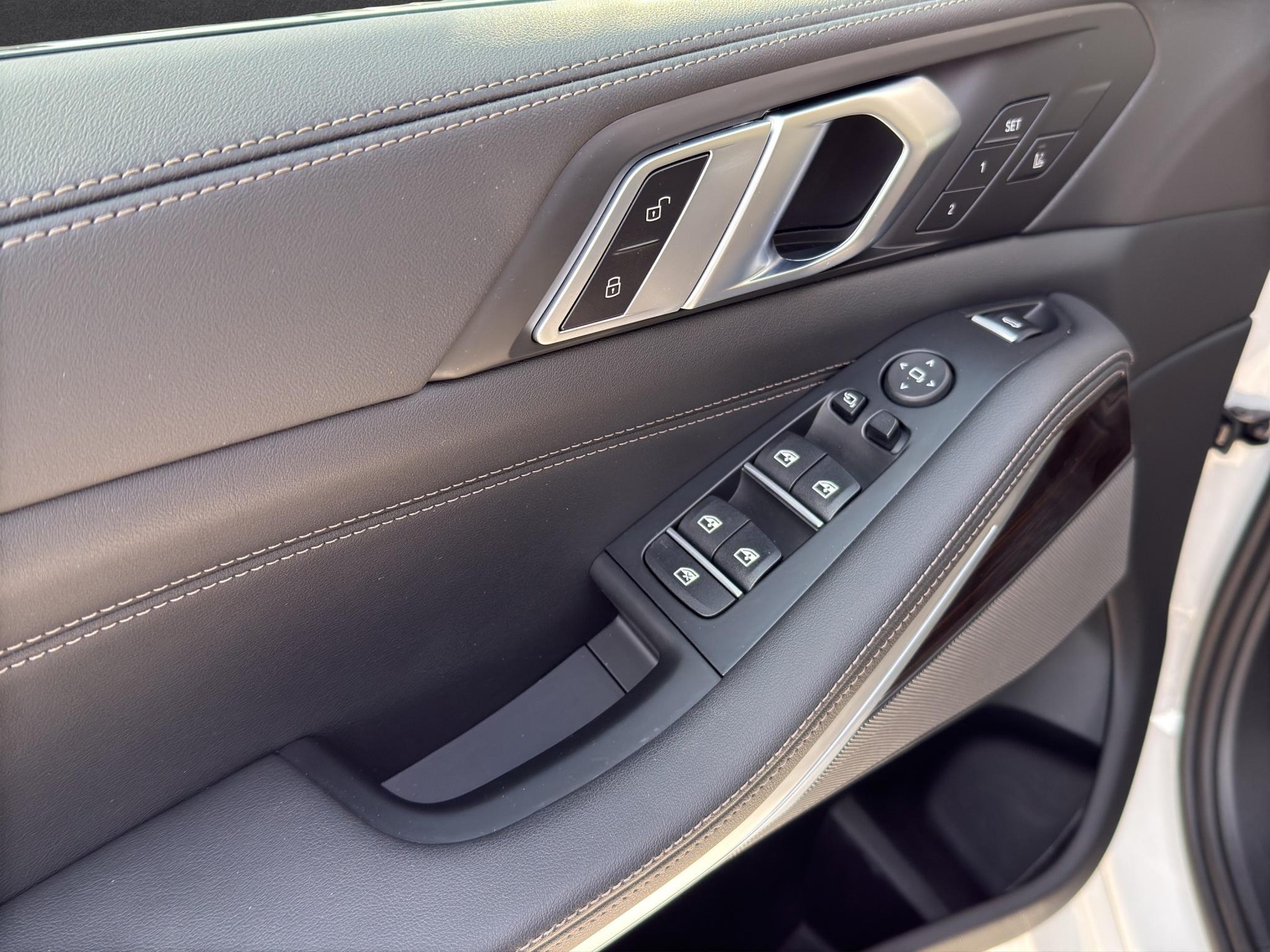 BMW X5 xDrive 48V 30d M Sport Steptronic-image-9