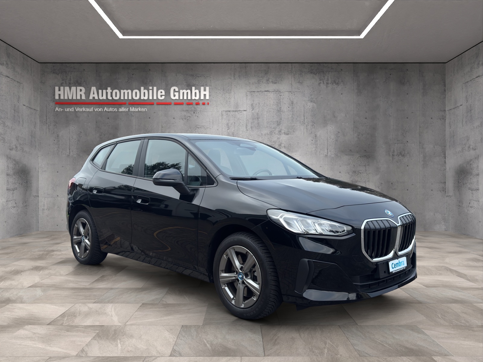 BMW 230e xDrive Active Tourer-image-0