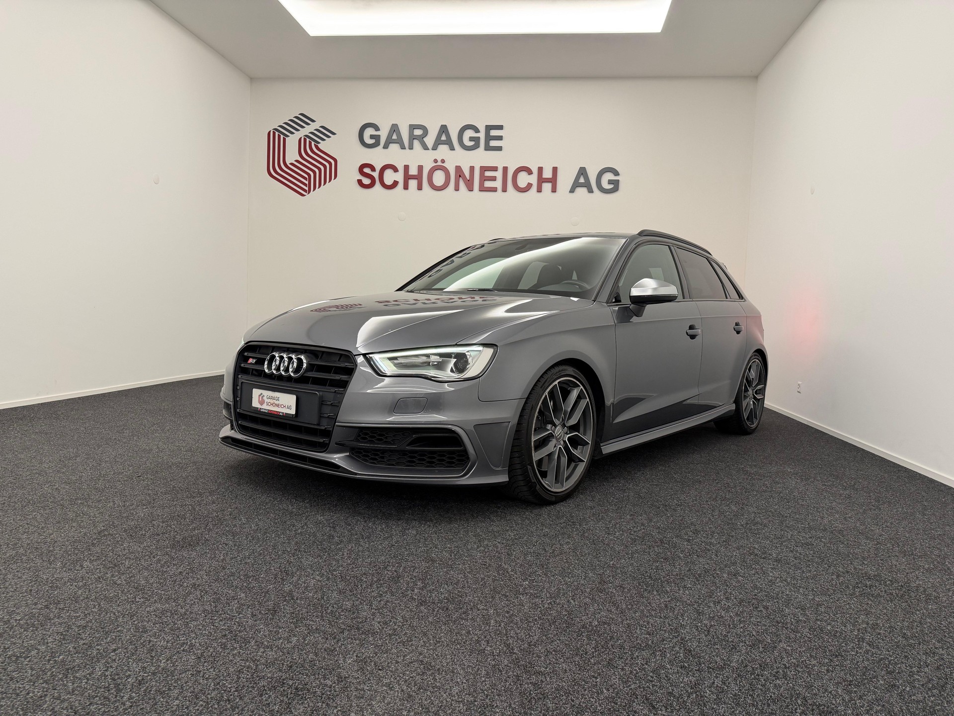 AUDI S3 Sportback 2.0 T FSI quattro S-Tronic-image-0