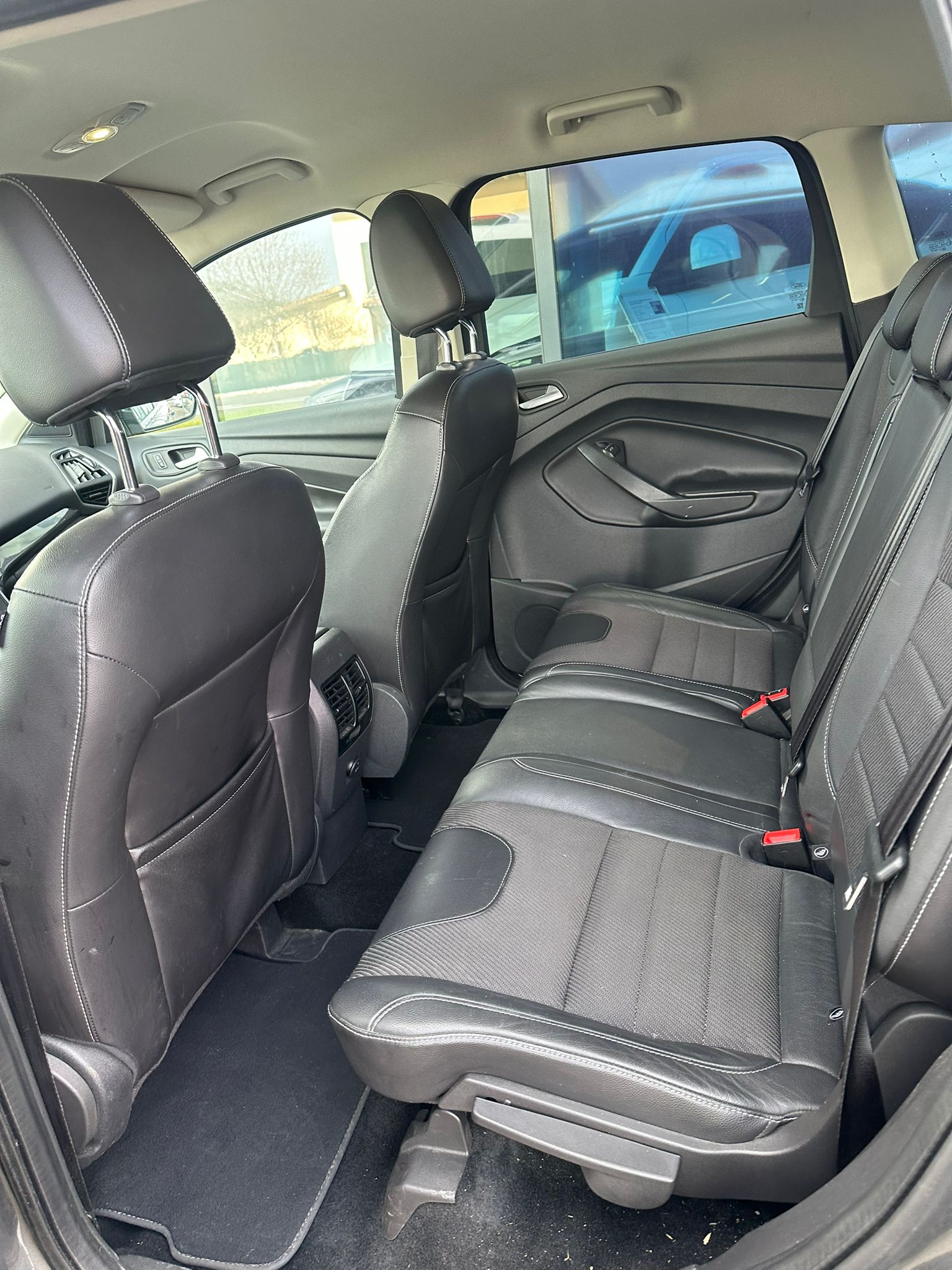 FORD Kuga 2.0 TDCi 140 Carving FPS-image-10