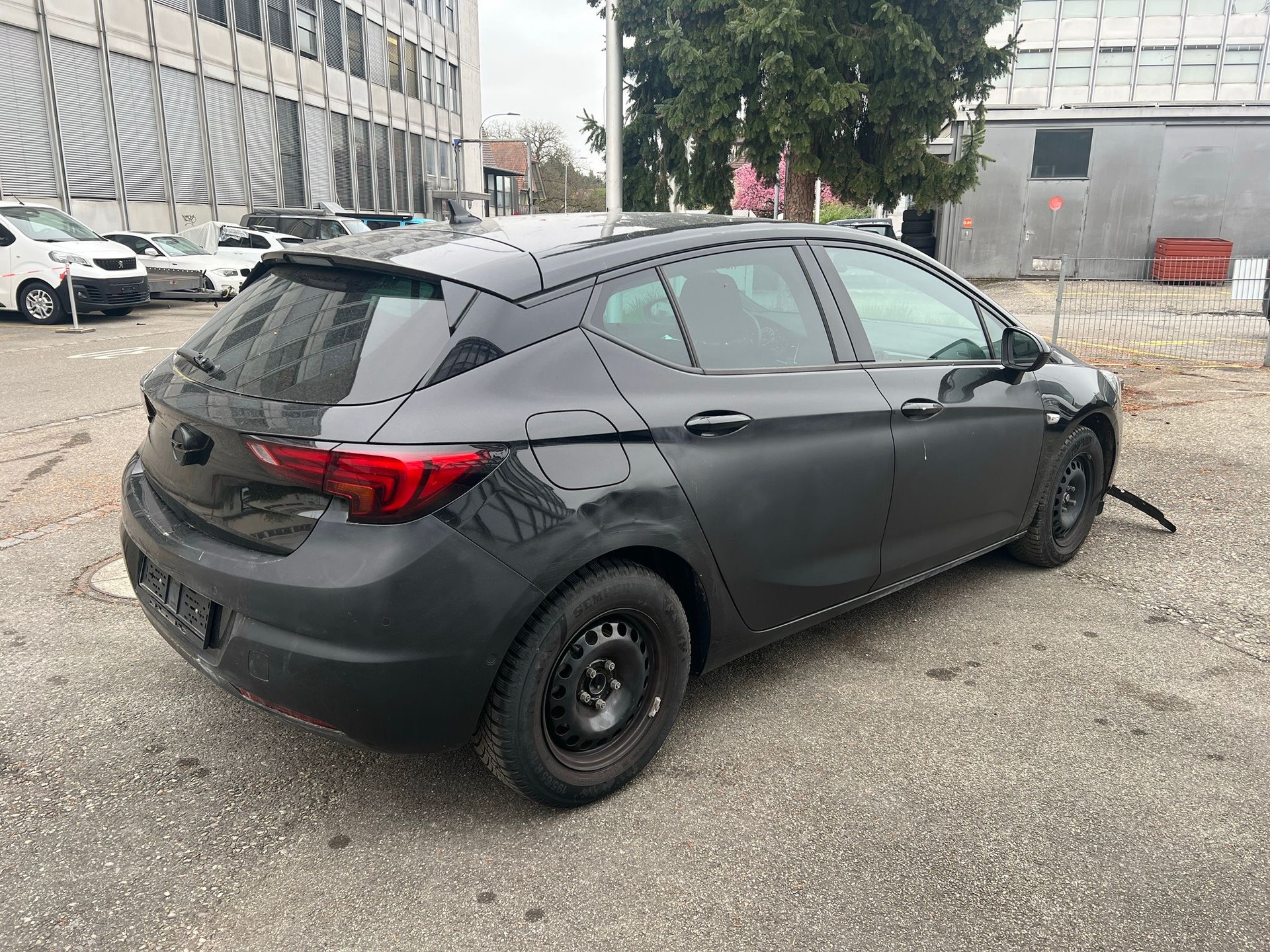 OPEL Astra 1.4i Turbo Edition-image-4