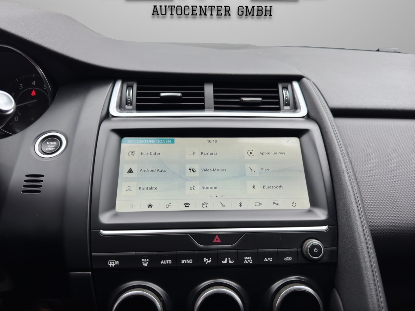 JAGUAR E-Pace P200 R-Dynamic AWD Automatik-image-12